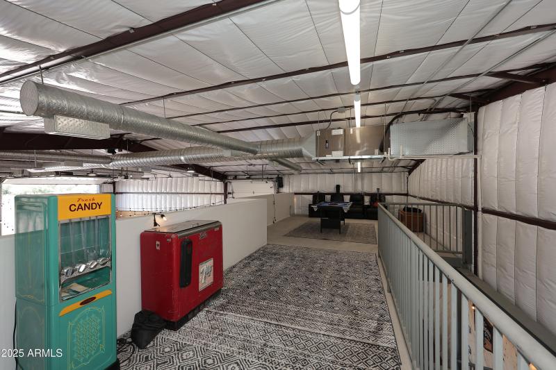 Large Work Shop-Loft