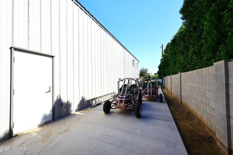 Workshop-Toy Parking