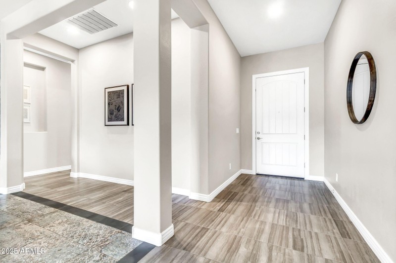 2827 E Bellerive Dr2-12