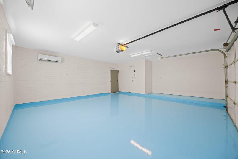 Oversized 2 Car Garage w/ Direct Entry