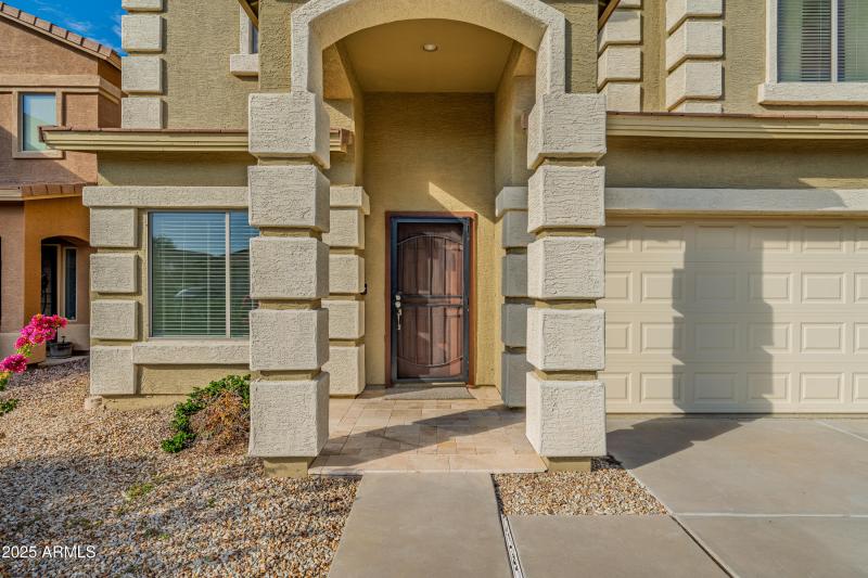 44322 W Cypress Ln-4