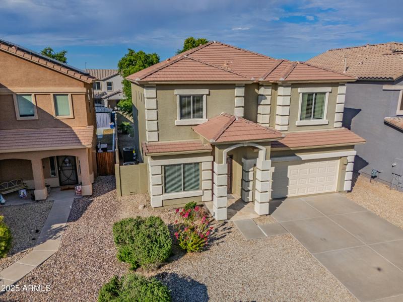 44322 W Cypress Ln-7