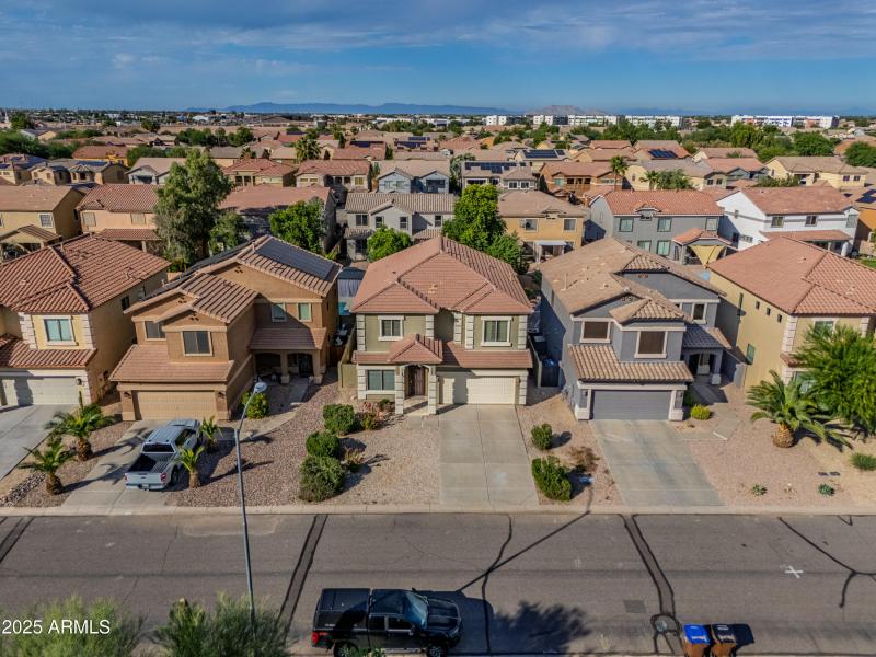 44322 W Cypress Ln-9