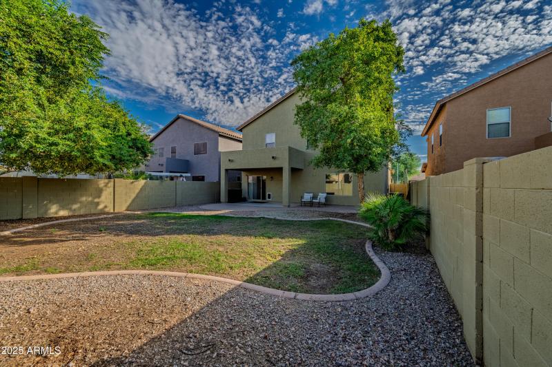 44322 W Cypress Ln-43