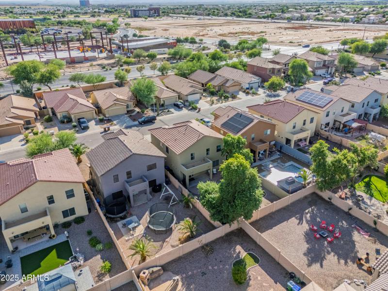 44322 W Cypress Ln-46