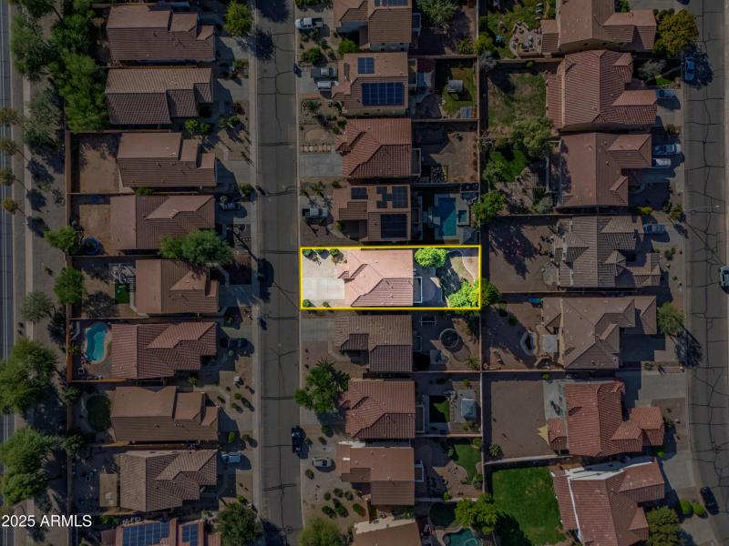 44322 W Cypress Ln-52