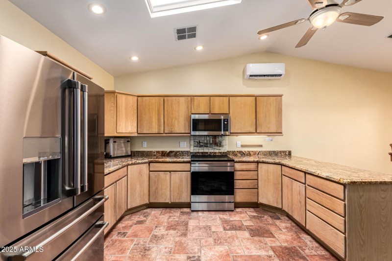 Kitchen with lots of cabinets
