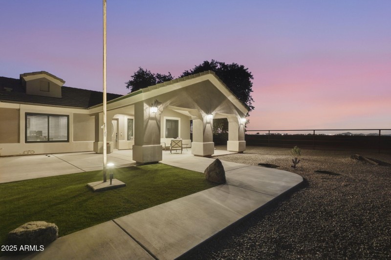 42-web-or-mls-ListerPros - Twilight-34