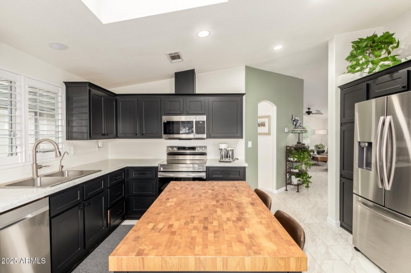 3301 S Goldfield Rd # 2004