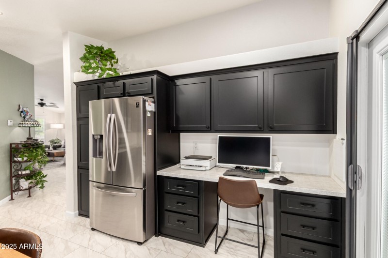 3301 S Goldfield Rd # 2004