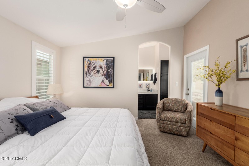 3301 S Goldfield Rd # 2004