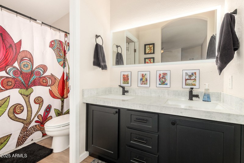 3301 S Goldfield Rd # 2004