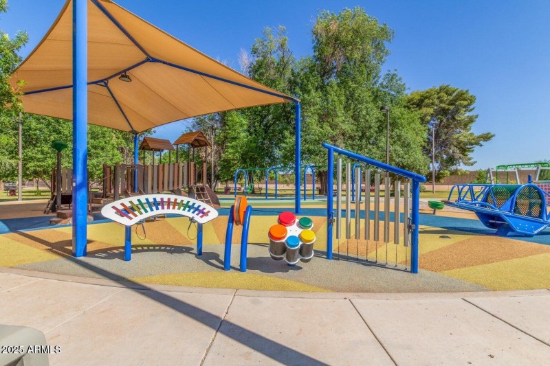 20250524234015296393000000-o