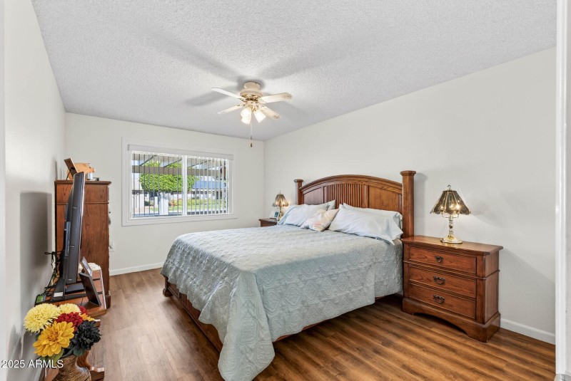 32_10448_W_Tropicana32_mls