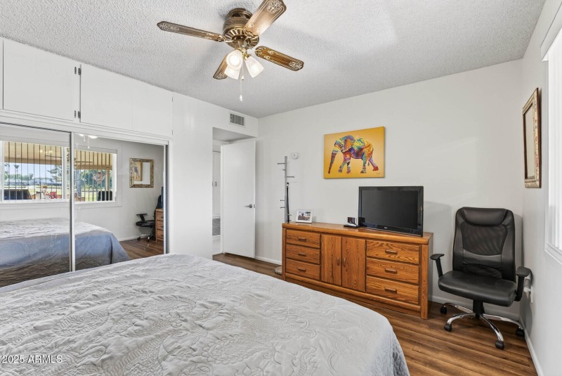 40_10448_W_Tropicana40_mls