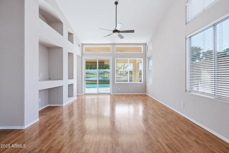 6-web-or-mls-Shannon-6