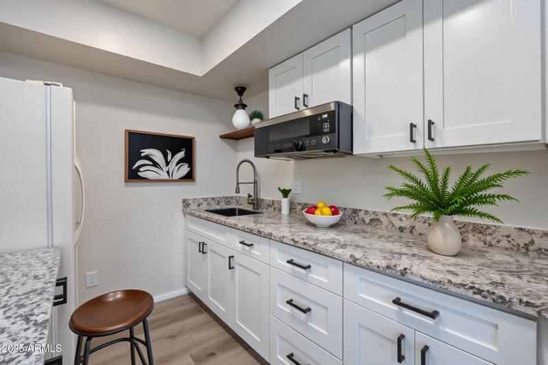 collov-ai_20251022094511_z3gr70