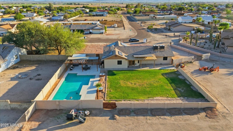 Aerials_22038_W_Hilton_Ave3