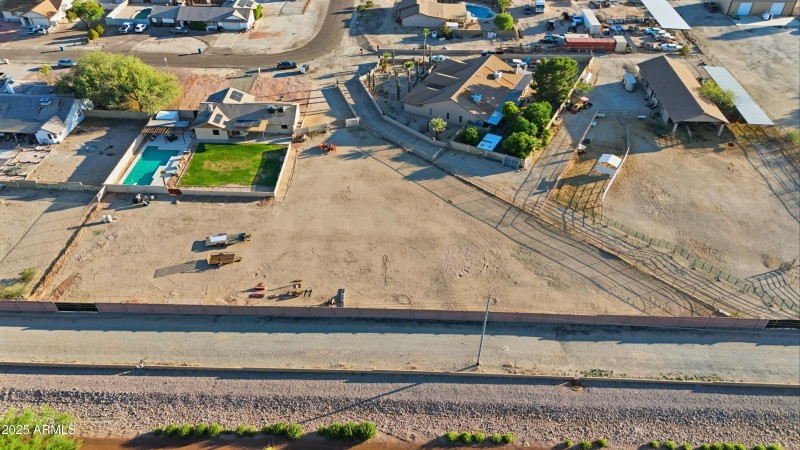 Aerials_22038_W_Hilton_Ave4