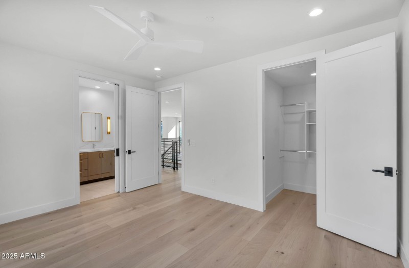 60-web-or-mls-North 39th-40