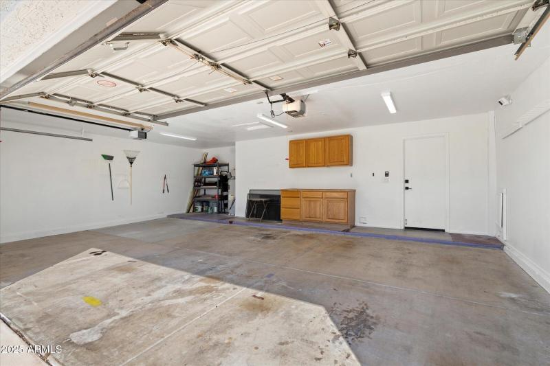 3 Car Garage
