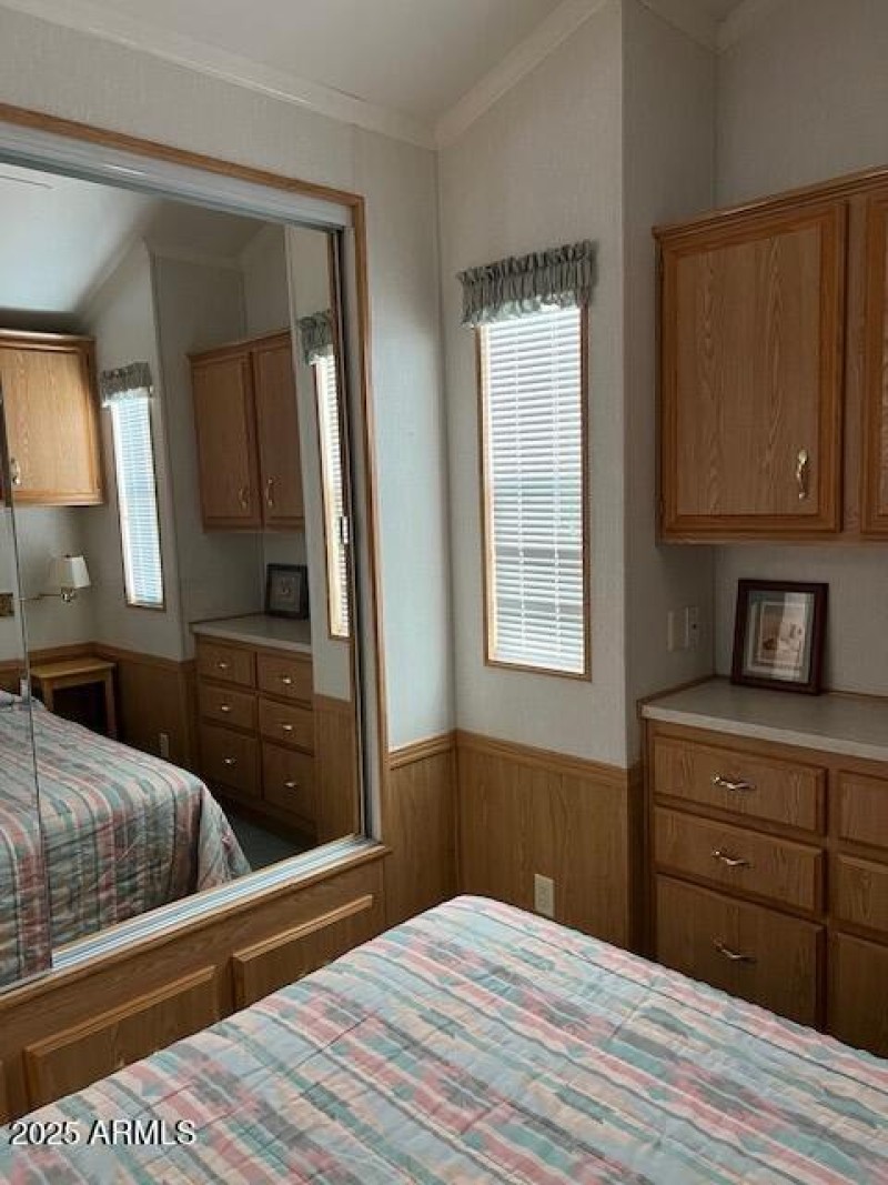 719 Bedroom
