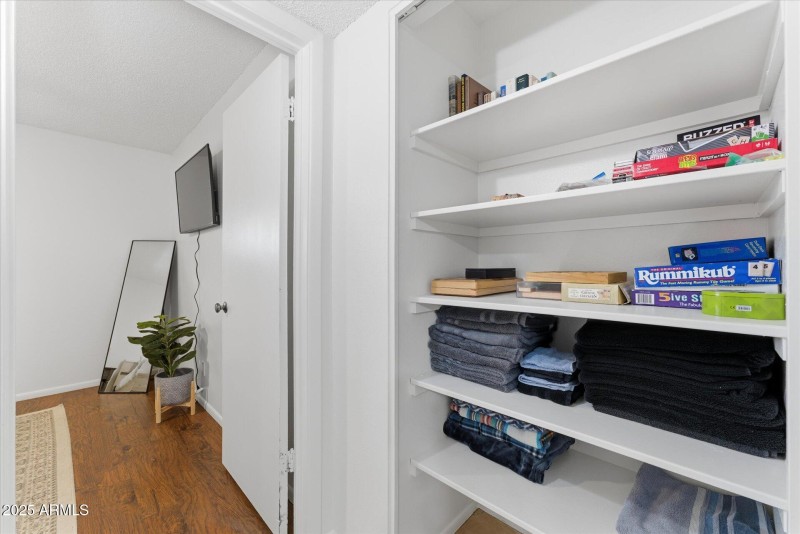 23-022-game-closet