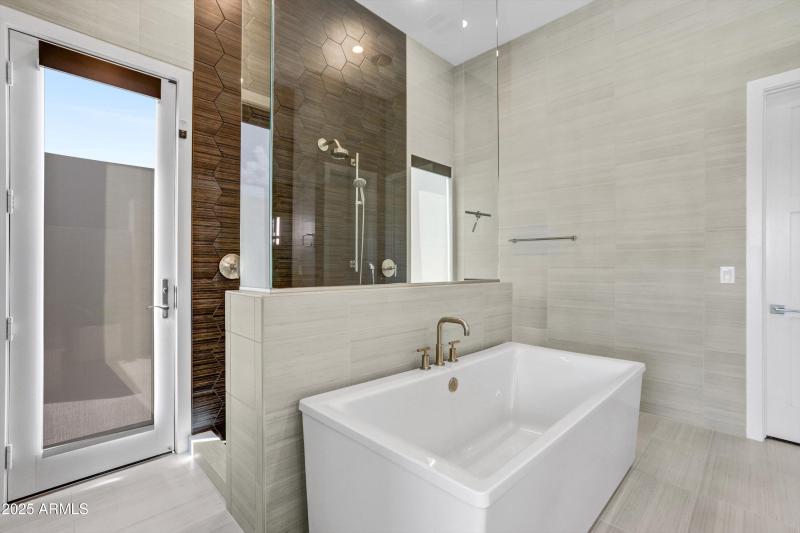 33-IMG_0186_87_88_89_90