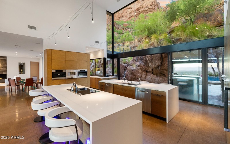 Cambelback-Retreat-3-4