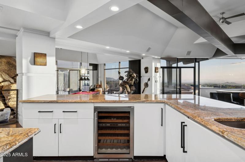 13-web-or-mls-41777-n-111th-pl