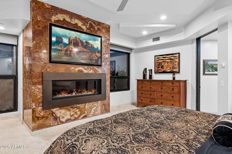 75-web-or-mls-41777-n-111th-pl