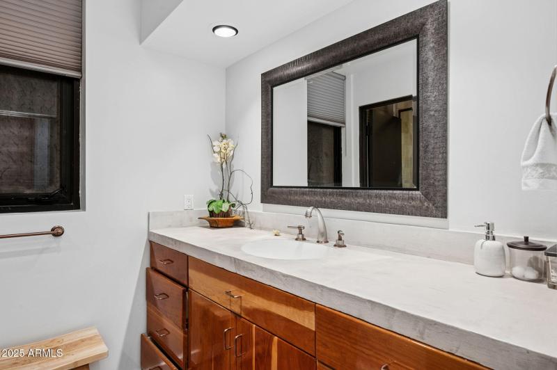 79-web-or-mls-41777-n-111th-pl