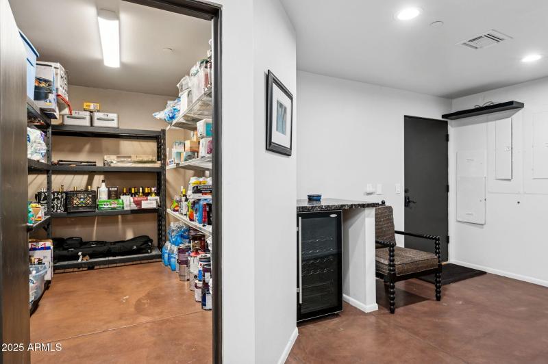 81-web-or-mls-41777-n-111th-pl