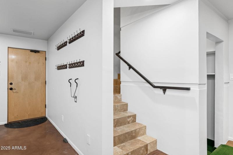 82-web-or-mls-41777-n-111th-pl