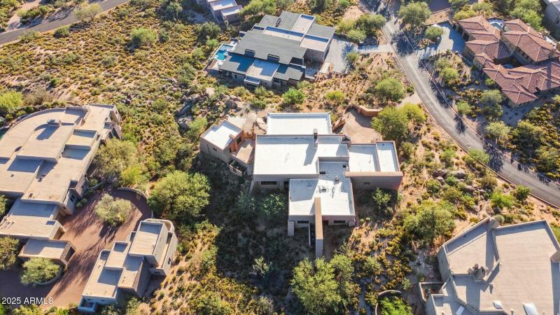 97-web-or-mls-41777-n-111th-pl