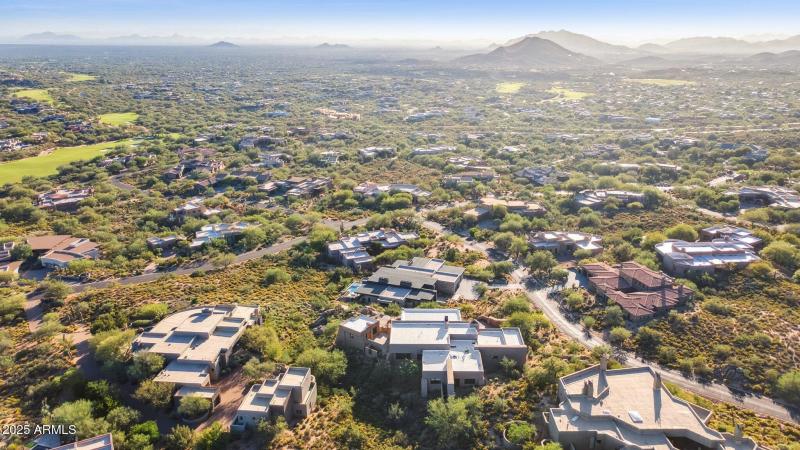 98-web-or-mls-41777-n-111th-pl