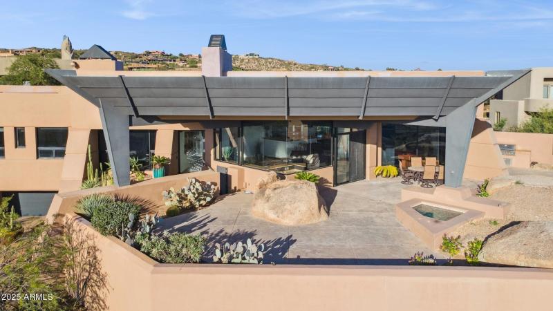 103-web-or-mls-41777-n-111th-pl