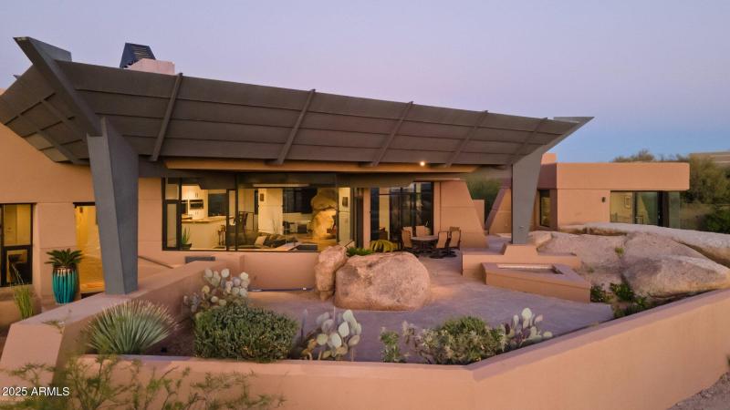 110-web-or-mls-41777-n-111th-pl