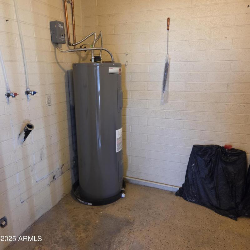 Laundry & Storage Room