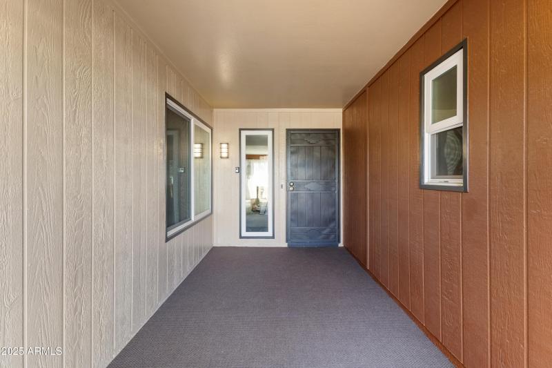 06-12903 W Shadow Hills Dr