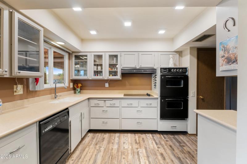 14-12903 W Shadow Hills Dr