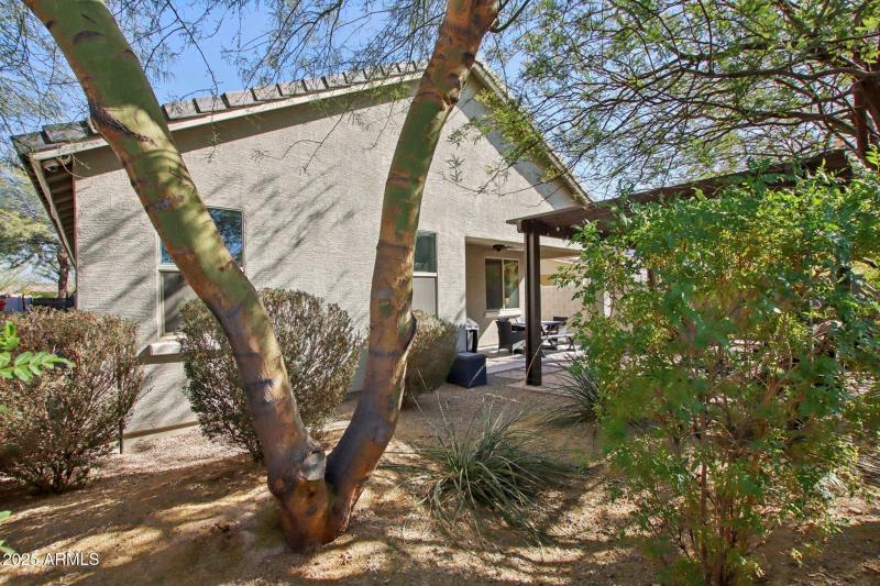 36-web-or-mls-S 24th Pl-036