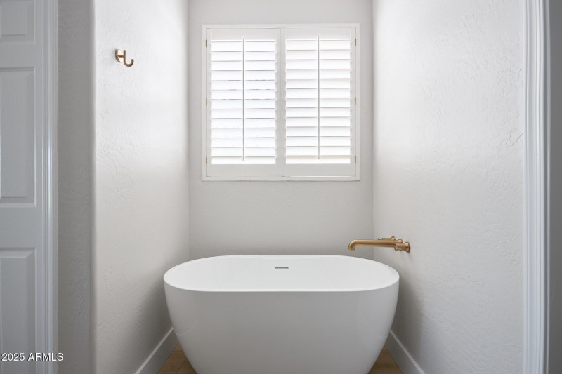 PropertyImageCo_3202EOrangeDr_WEB_18