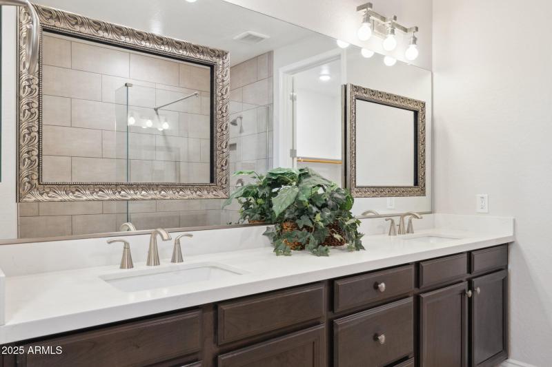 16-web-or-mls-5100-e-rancho-paloma-dr-20