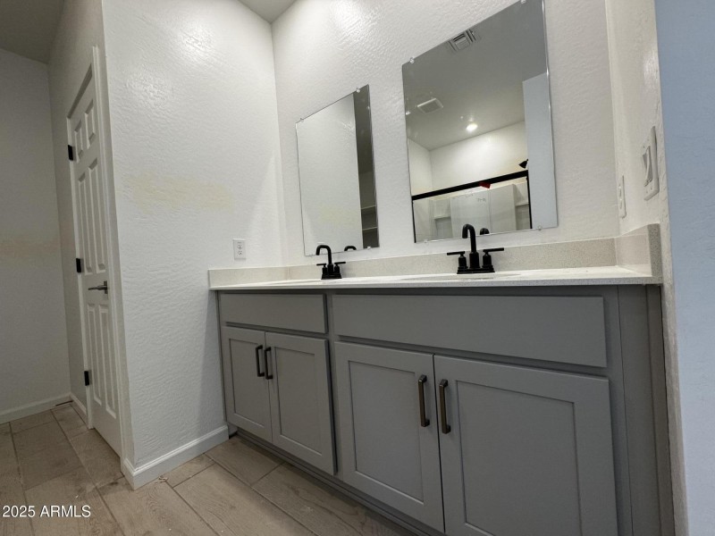 17 - Primary Bathroom