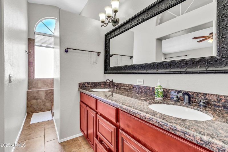 6554 E Raftriver St-22