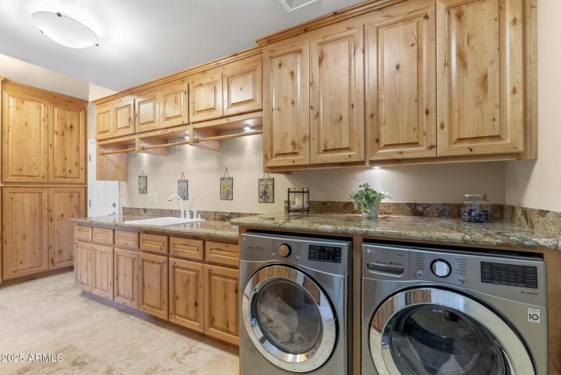 Hobby/Craft/Laundry/Storage