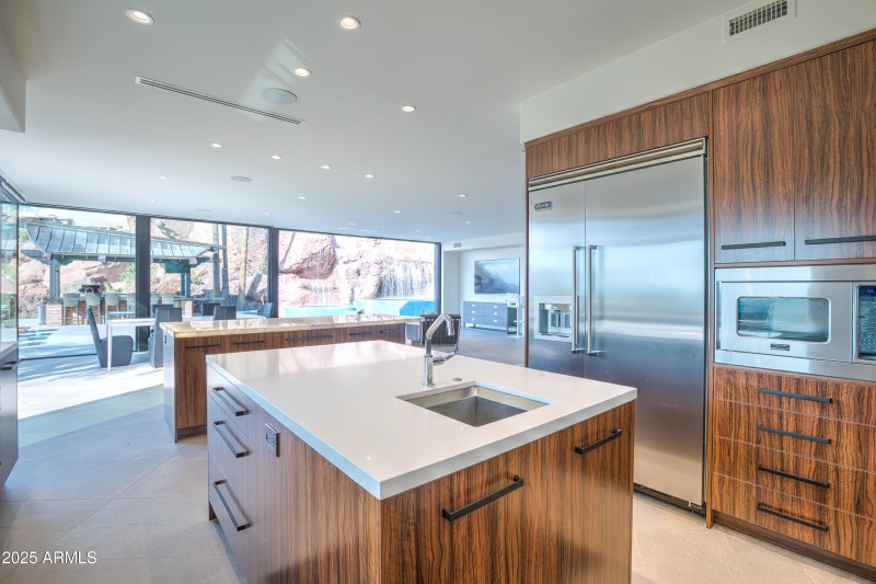 3A9A9317_18_19_20_21