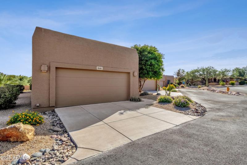 3-web-or-mls-19115-e-buckskin-dr