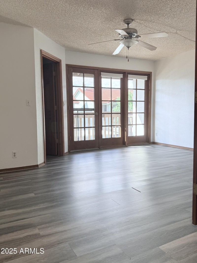 2025-10-22 13.51.37-1